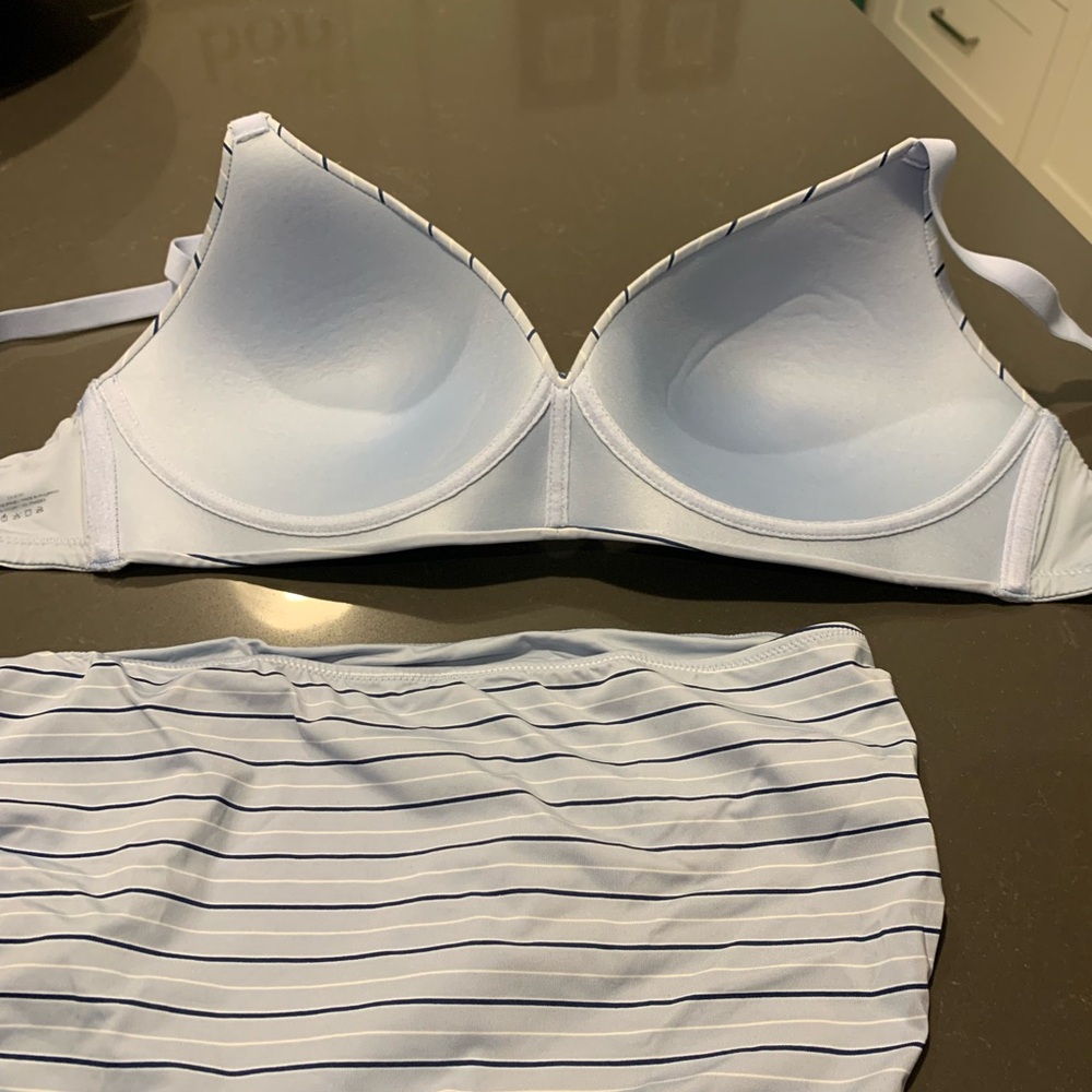 Striped Bikini Set - Picture 2 of 6